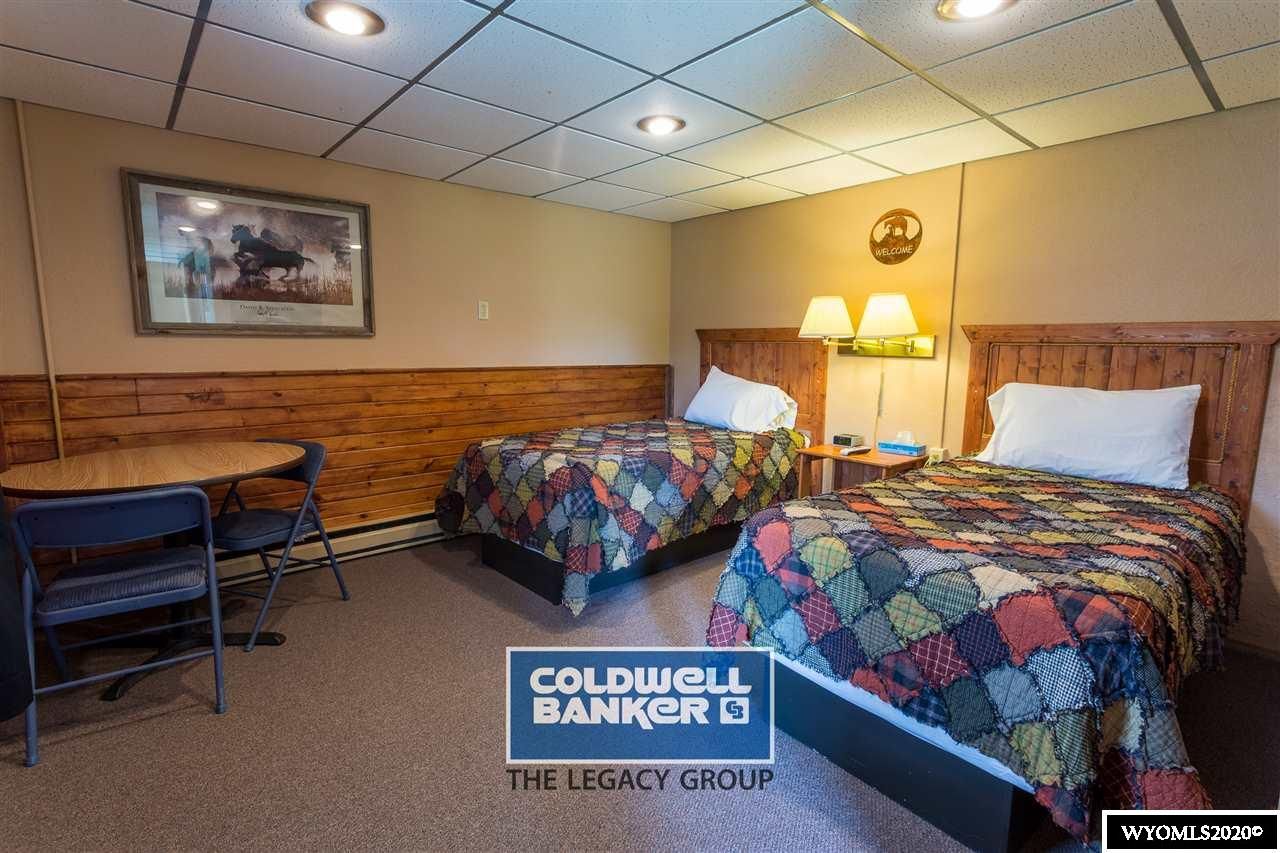 202 Main St, Hulett, WY 82720